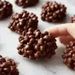 3-Ingredient Dark Chocolate Quinoa Crisps Recipe