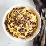 15 Minute Mushroom Spaghetti Aglio Olio Recipe