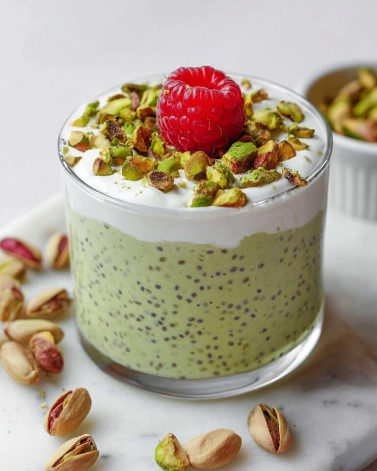 Pistachio Overnight Oats Recipe