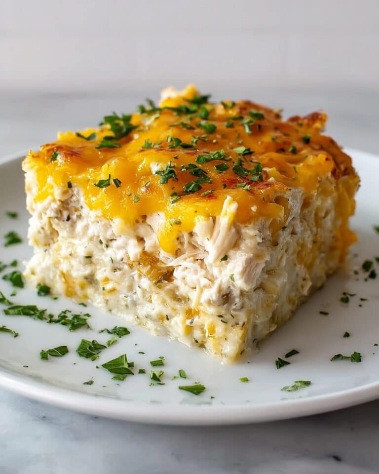 Mouthwatering Cheesy Chicken Riced Cauliflower Casserole Recipe